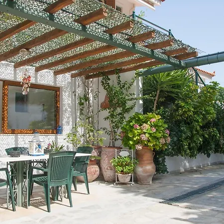 Apartment Nina's House