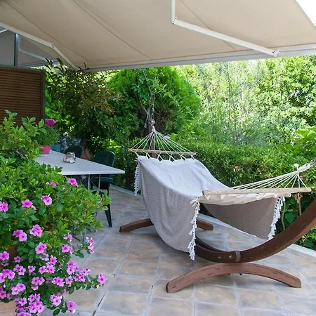 Nina's House * Achladies (Skiathos)