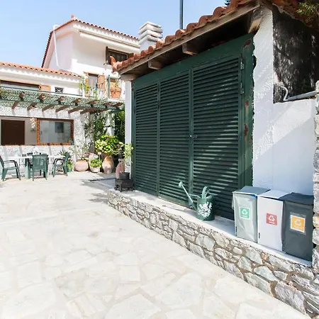 Nina's House