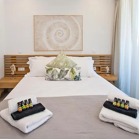 アパート Nina's House