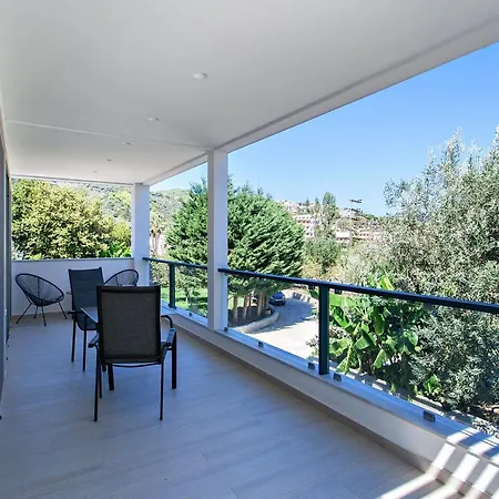 Nina's House