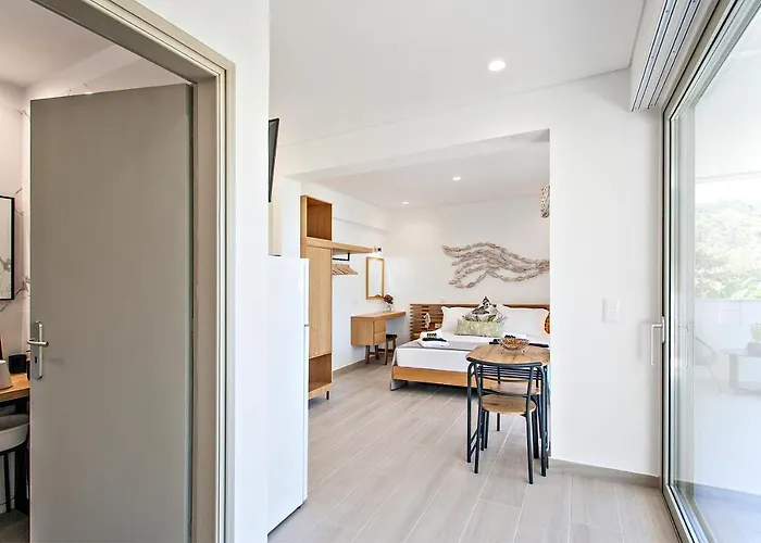 Nina's House Achladias