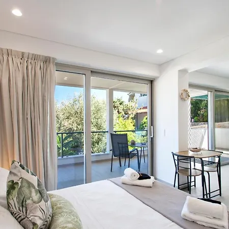 Nina's House *